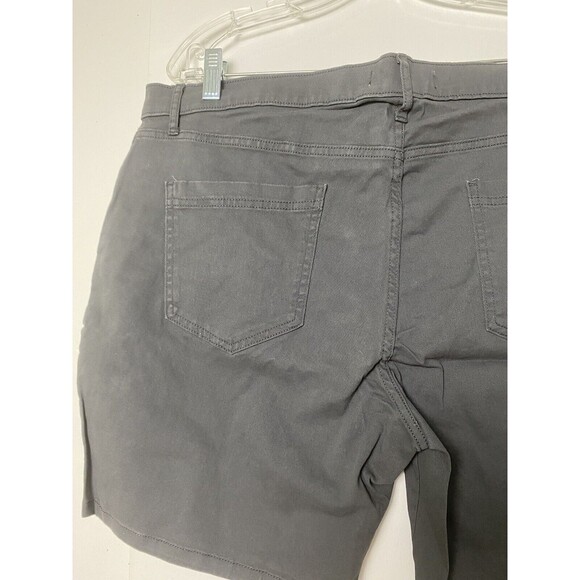 Amazon Essentials Chino Shorts Women's Size 38W Gray Summer Casual Pockets - Picture 10 of 10